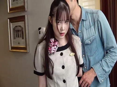 Em lễ tân khách sạn dễ thương và những kẻ biến thái