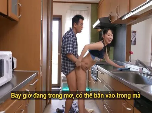 Bố dượng có những giấc mơ địt đứa con gái đã trưởng thành, nhưng đó có thật là mơ ?